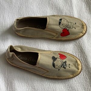 Kids Slip-On Shoes - Tan with Red Heart Design
